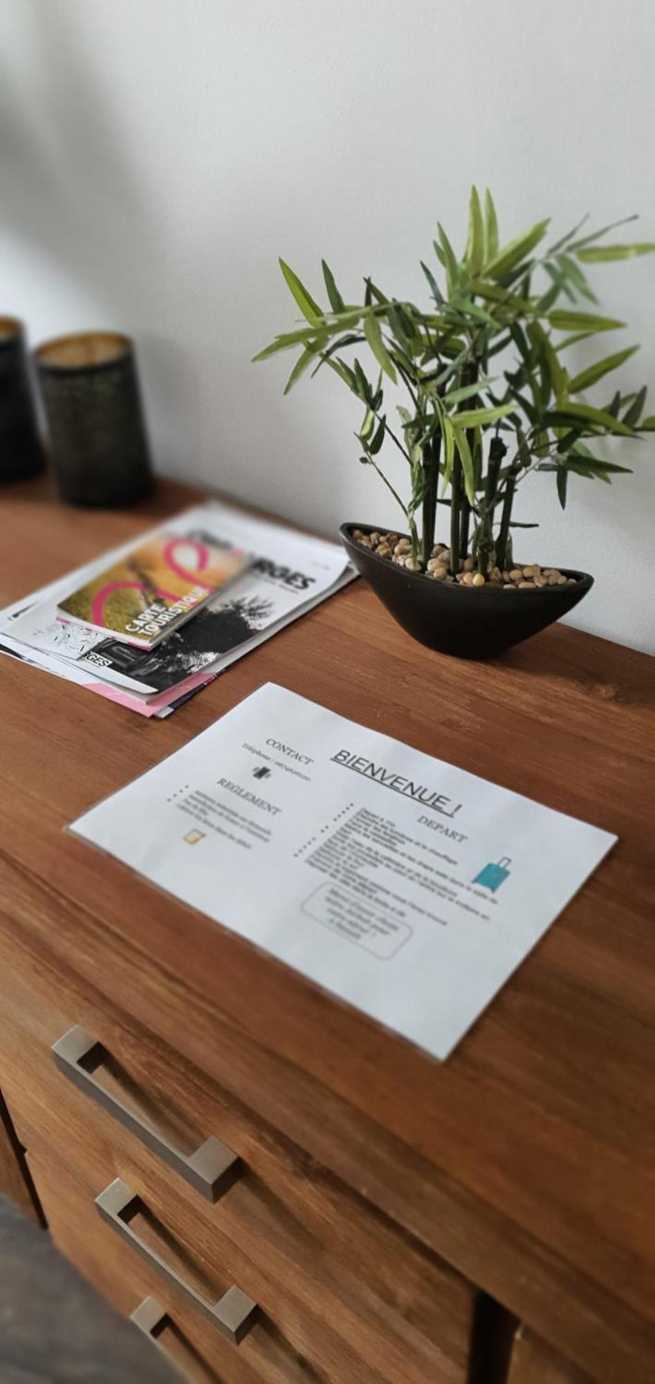 Lumineux & Convivial Διαμέρισμα Μπουρζ Εξωτερικό φωτογραφία